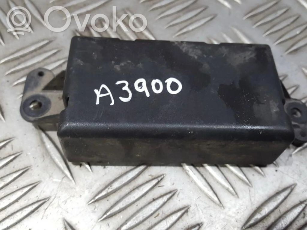 Unidad de control/módulo de la puerta   1331247080,97RA010017,1331247080,97RA010017
