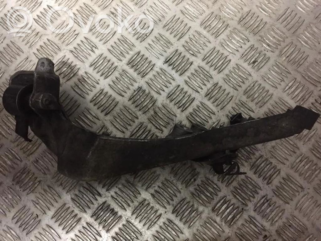 Opel Vectra B Variklio tvirtinimo kronšteinas 