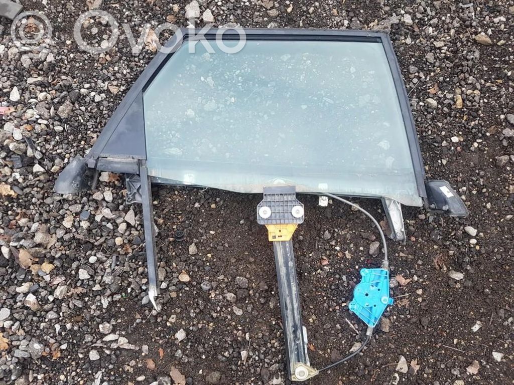 Audi A4 S4 B6 8E 8H Elektryczny podnośnik szyby drzwi bocznych / przesuwnych 
