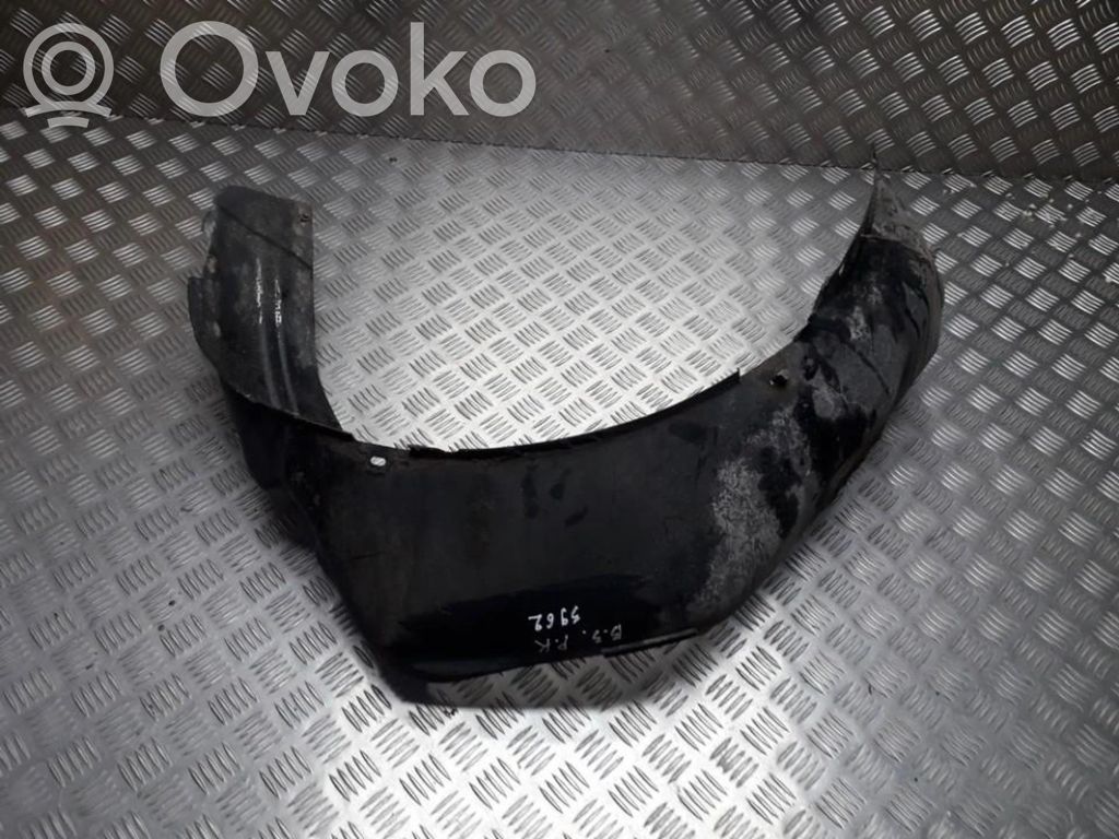 Volkswagen PASSAT B3 Nadkole przednie