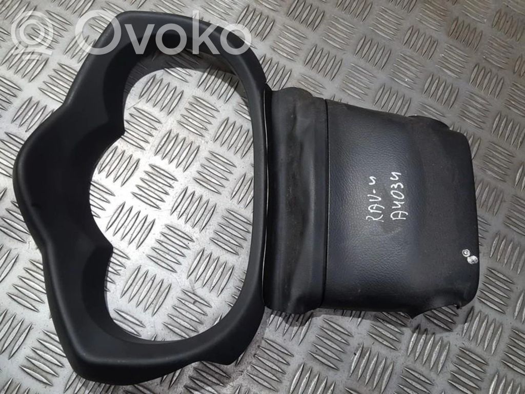 Toyota RAV 4 (XA30) Cornice cruscotto 
