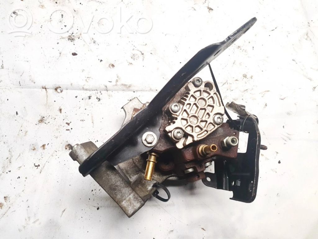 Volvo V50 Pompă injecție de înaltă presiune 