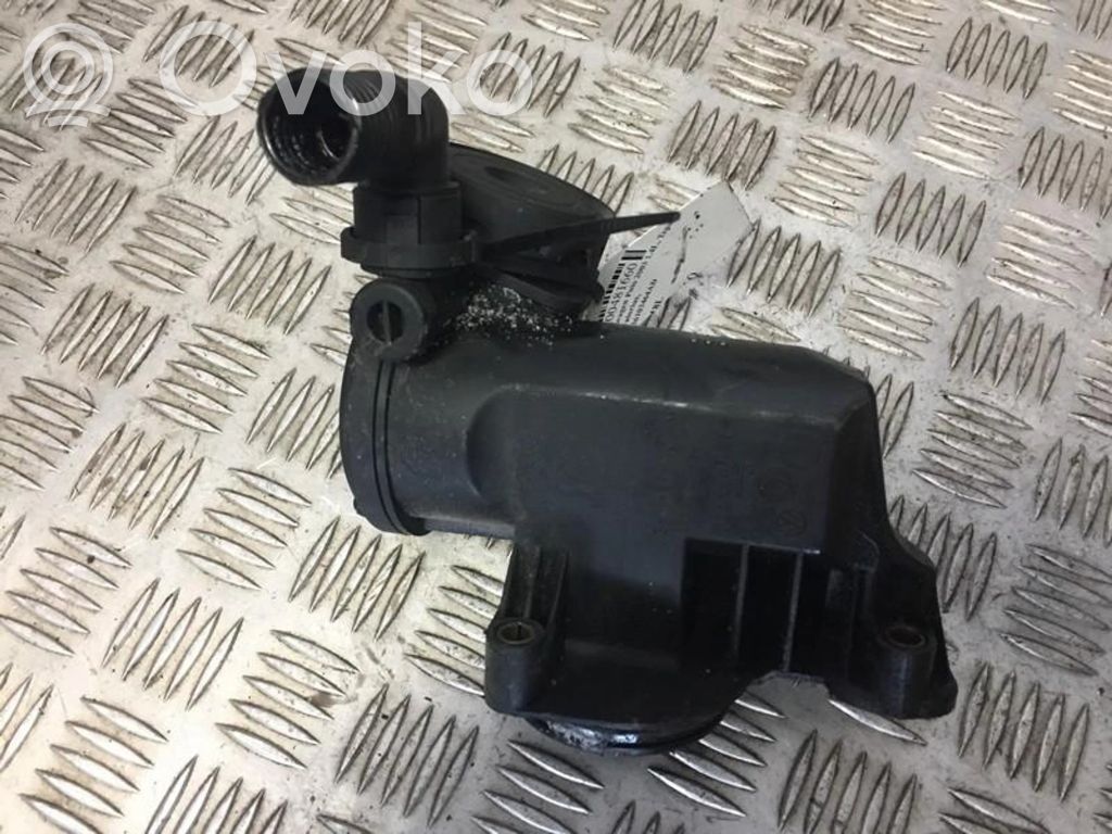 Volkswagen Polo Öljyn huohotinsäiliö 