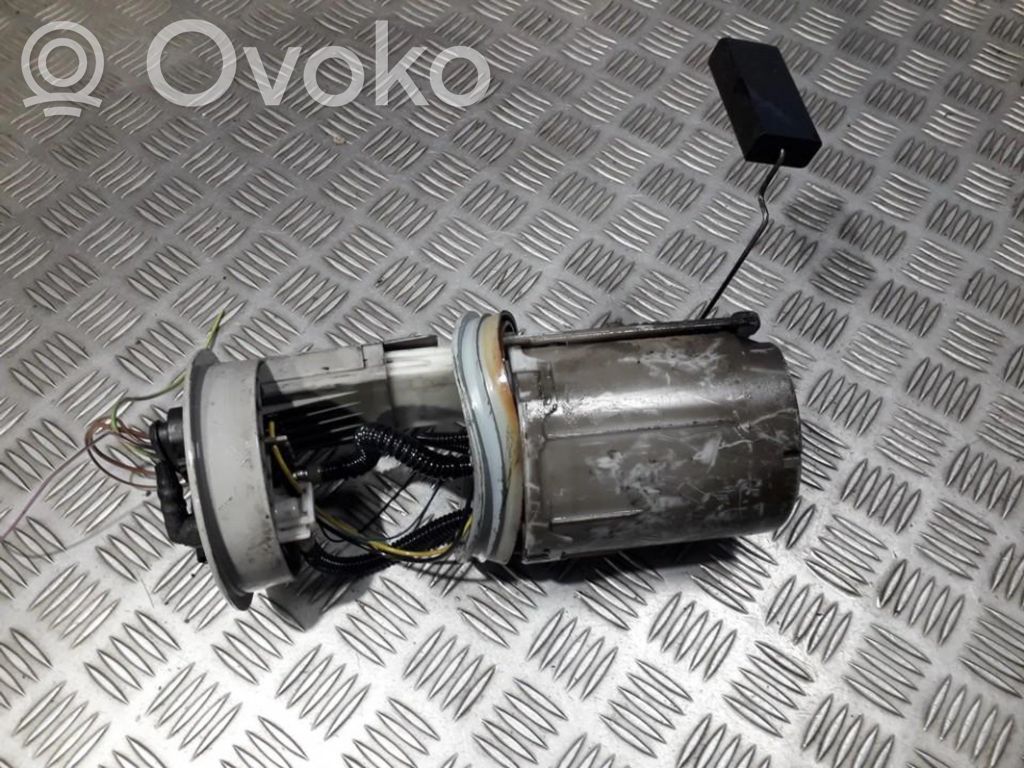 Volkswagen PASSAT B5.5 Pompă combustibil în rezervor 