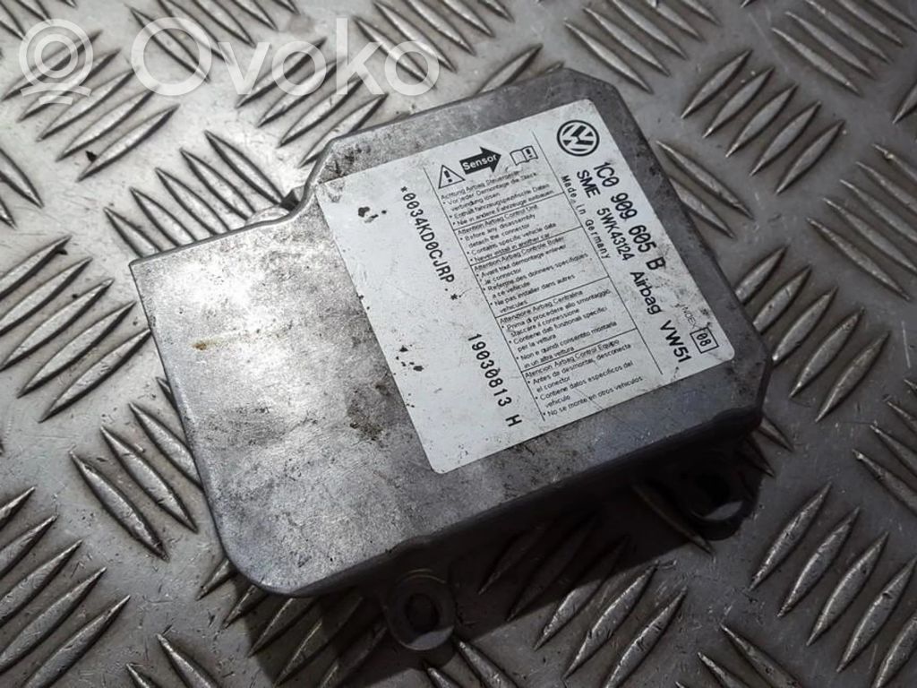 Volkswagen PASSAT B5.5 Unitate/modul de comandă airbaguri