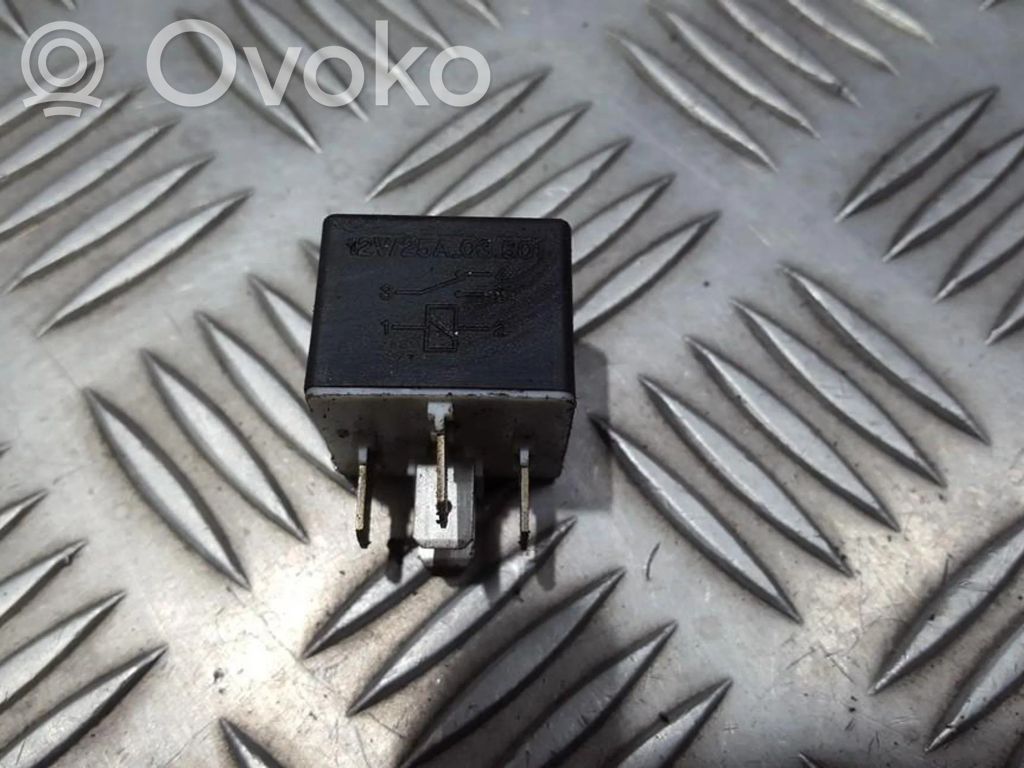 Otros relés   12V25A03501,12V25A03501,12V25A03501
