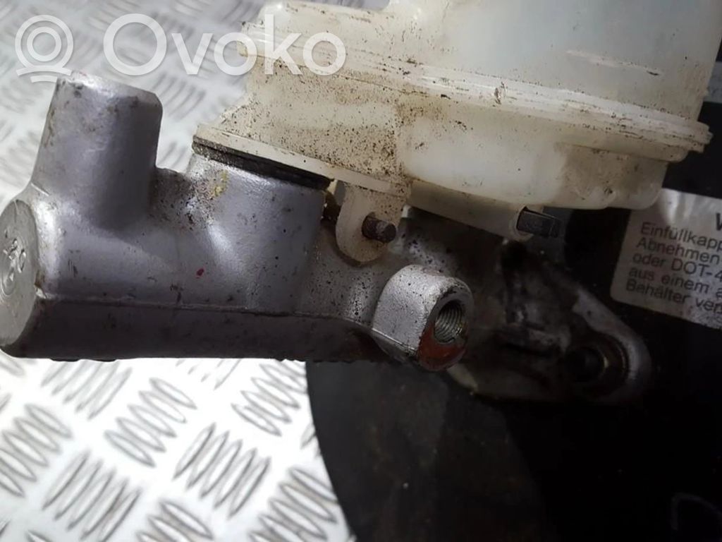 Główny cylinder hamulca   L20,L20