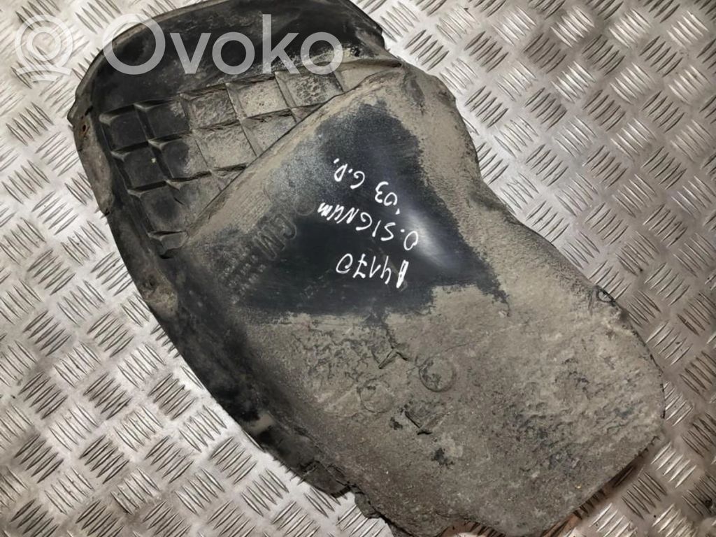 Apărători interioare aripă roată spate   09180847,09180847