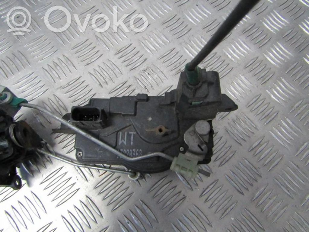 Opel Astra H Serratura portiera anteriore