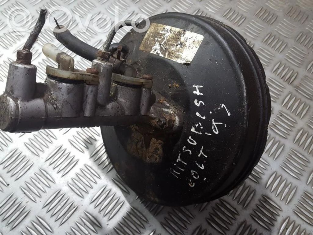 Bomba de freno   MB858850,MB858850