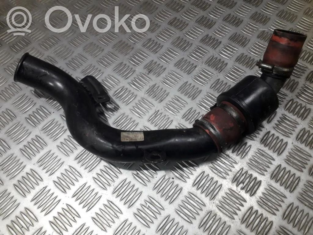 Ford Focus Välijäähdyttimen letku 
