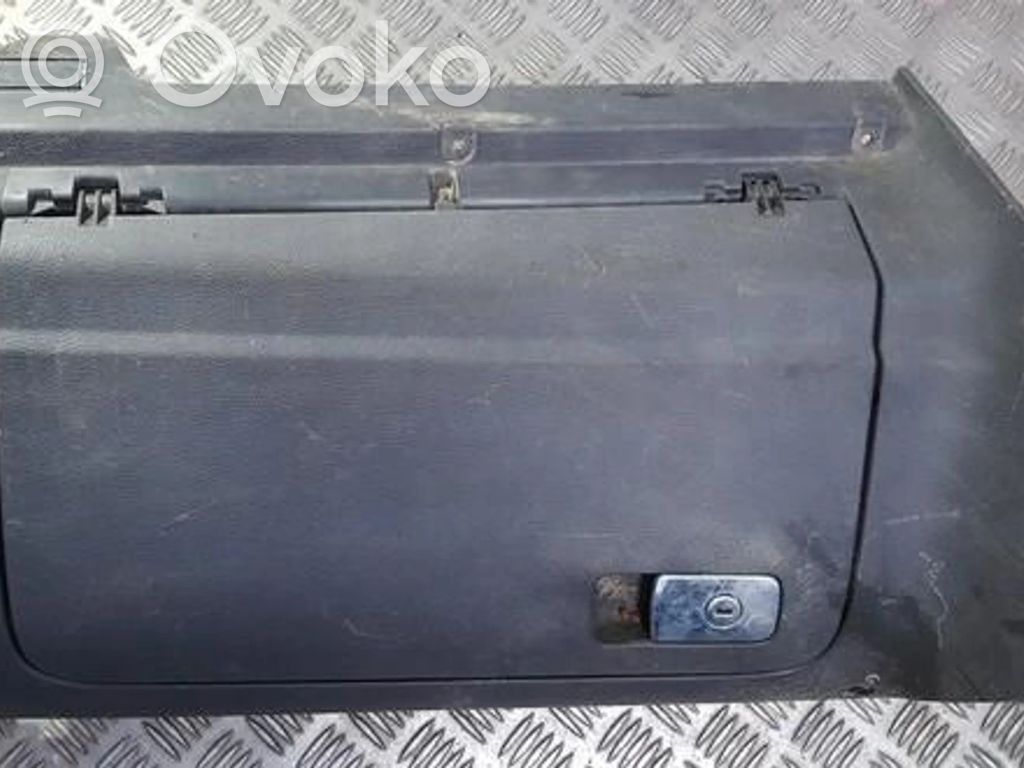 Volkswagen Golf V Guantera 