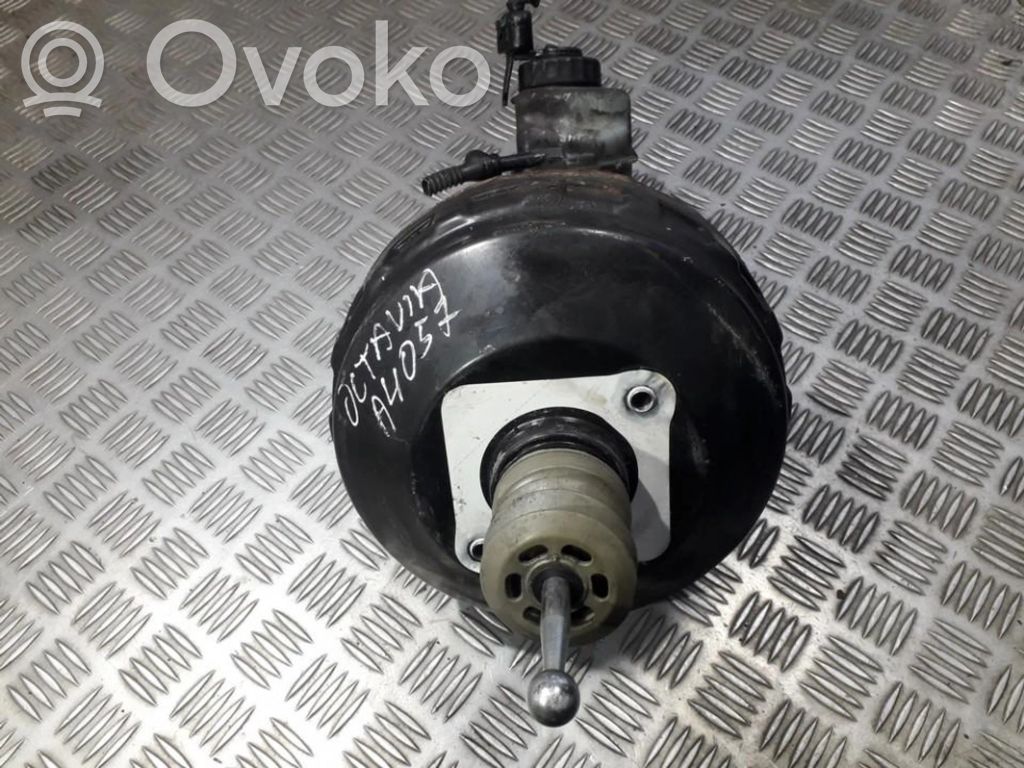 Skoda Octavia Mk2 (1Z) Servofreno