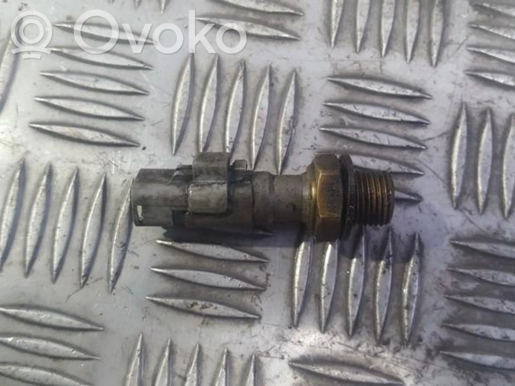 Peugeot 406 Sensore livello dell’olio 