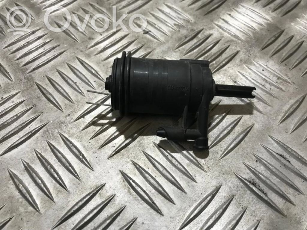 Renault Clio I Tuulilasi tuulilasinpesimen pumppu 