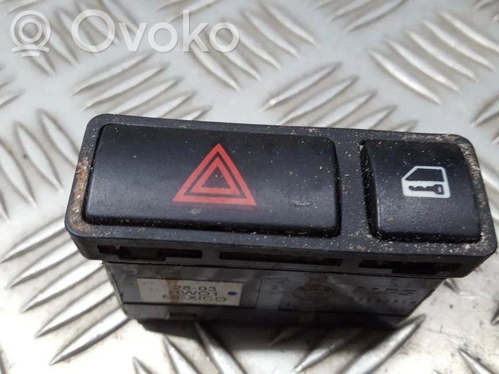 BMW 3 E46 Interruttore luci di emergenza