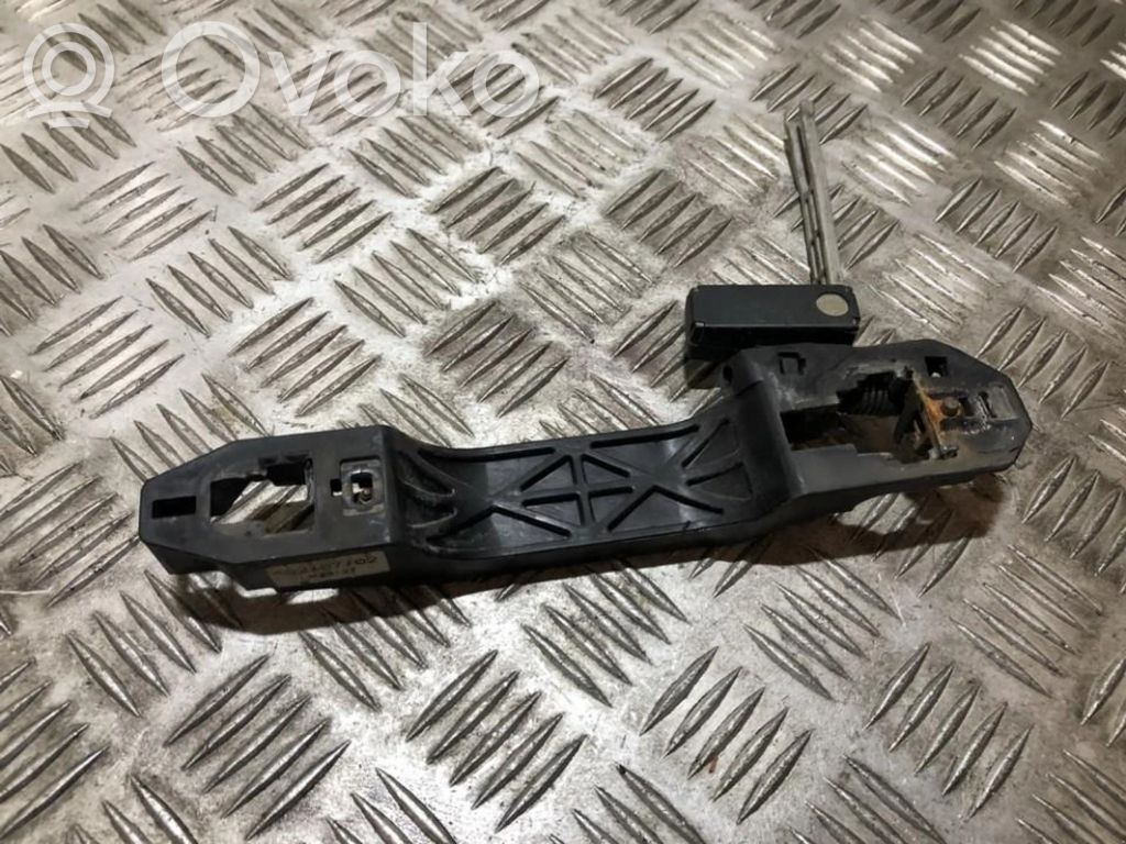 Toyota Corolla E110 Manecilla externa puerta delantera 
