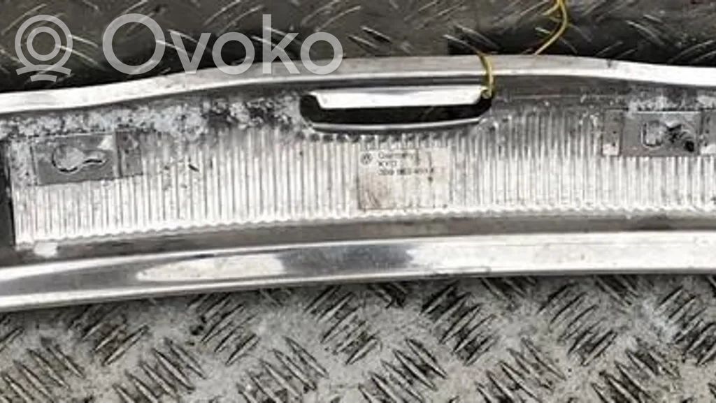 Volkswagen PASSAT B5 Altro elemento di rivestimento bagagliaio/baule