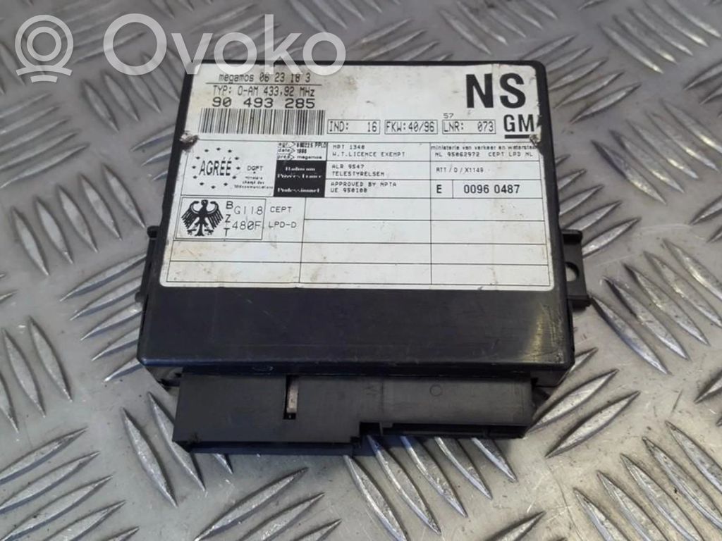 Opel Omega B1 Módulo de confort/conveniencia 