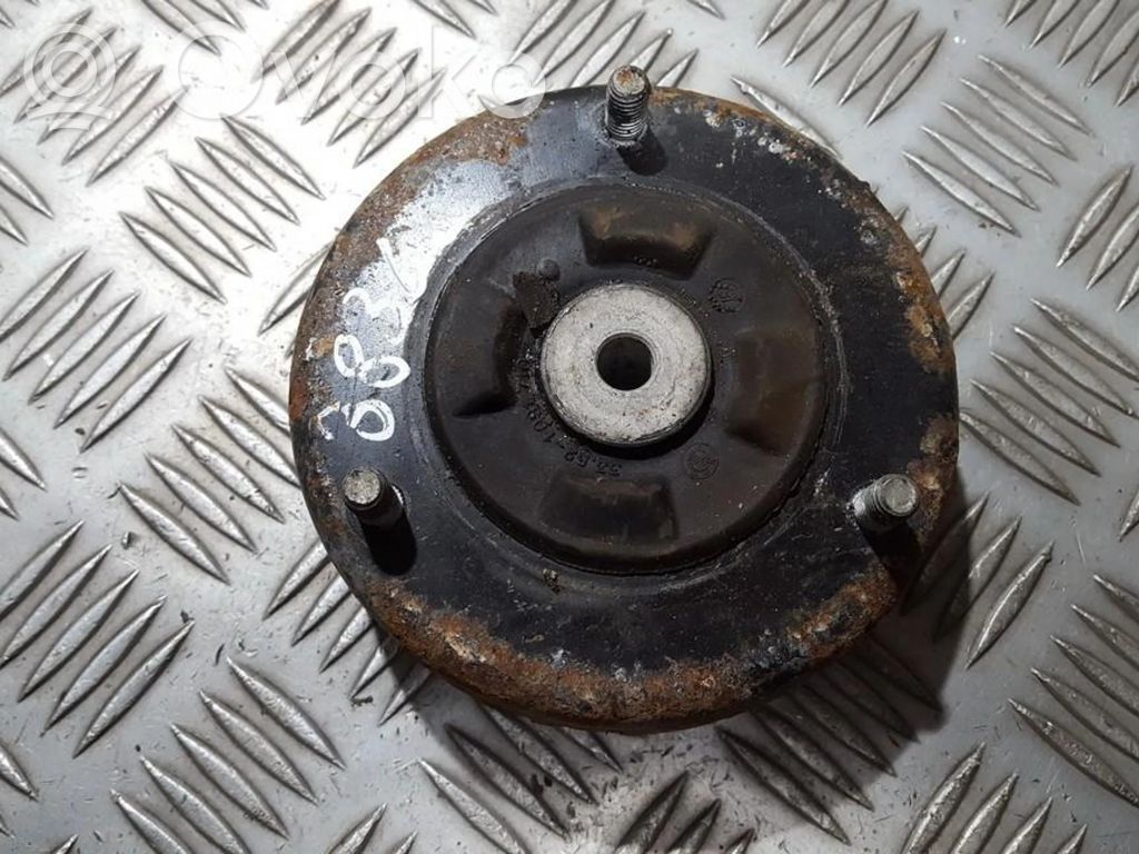 BMW 5 E39 Supporto di montaggio della molla elicoidale 