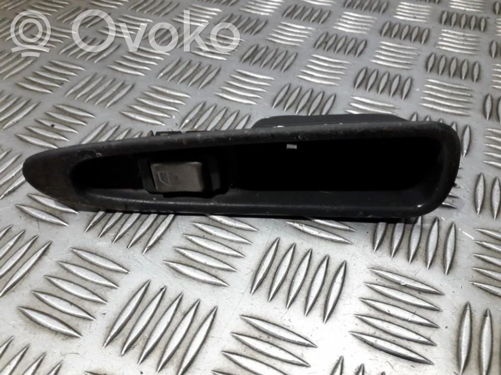 Volvo S40, V40 Electric window control switch 