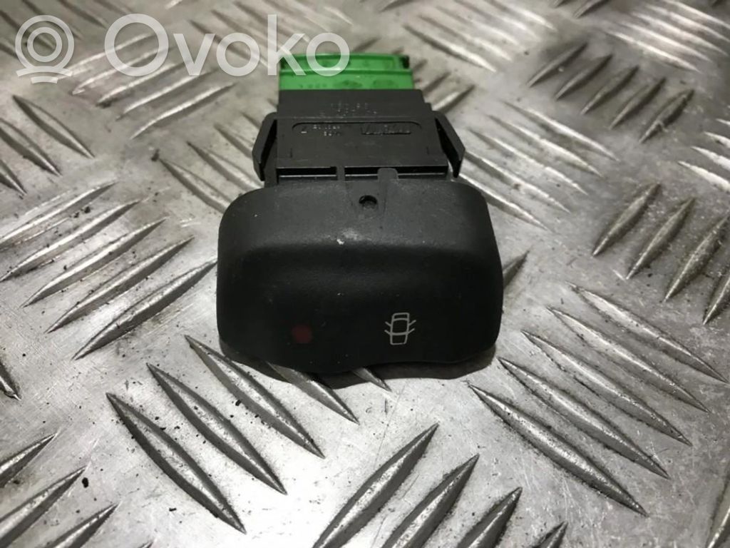 Renault Scenic I Central locking switch button 