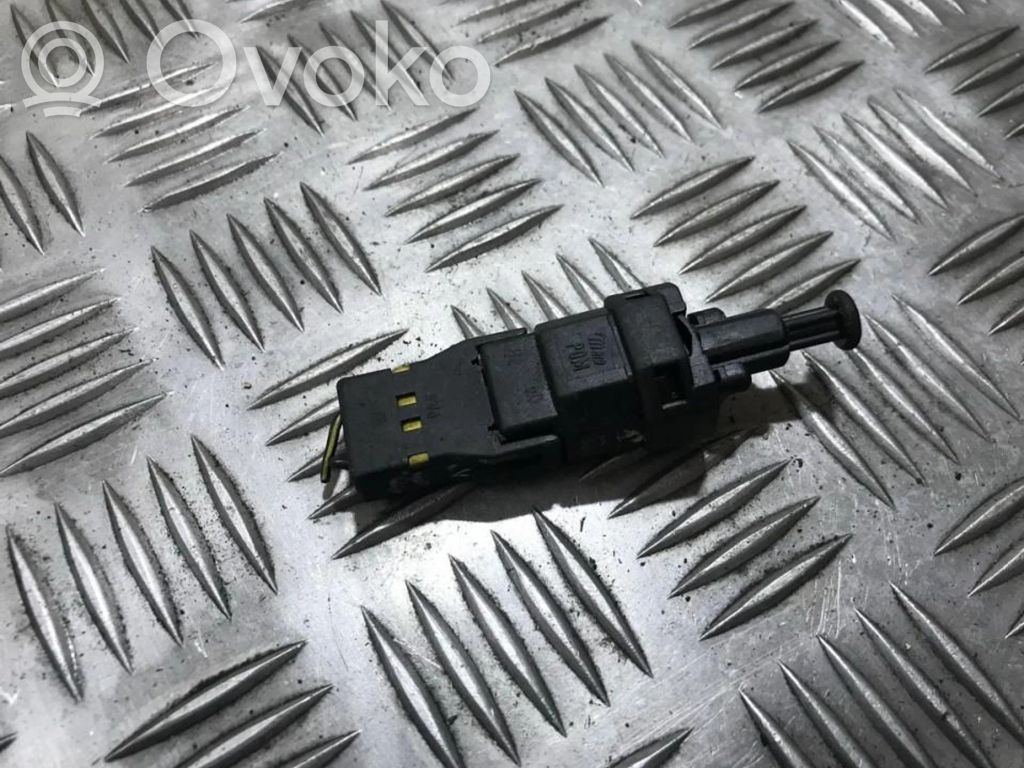 Opel Astra F Interruptor sensor del pedal de freno 
