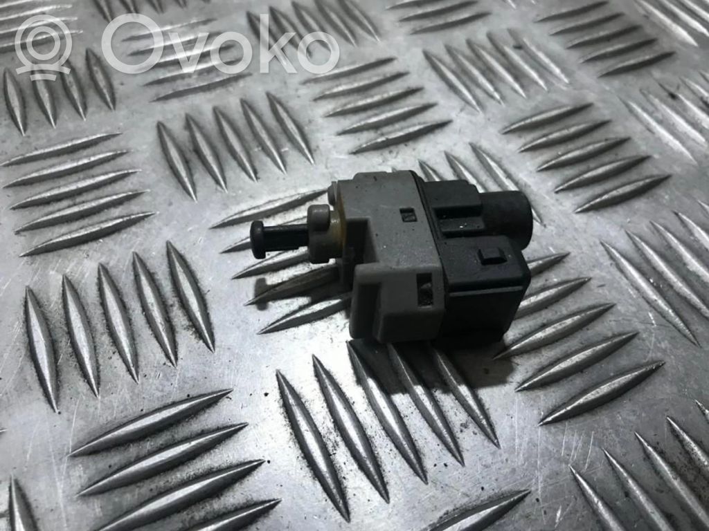 Interruptor sensor del pedal de freno   1S7T13480AA,1S7T13480AA,1S7T13480AA,1S7T13480AA