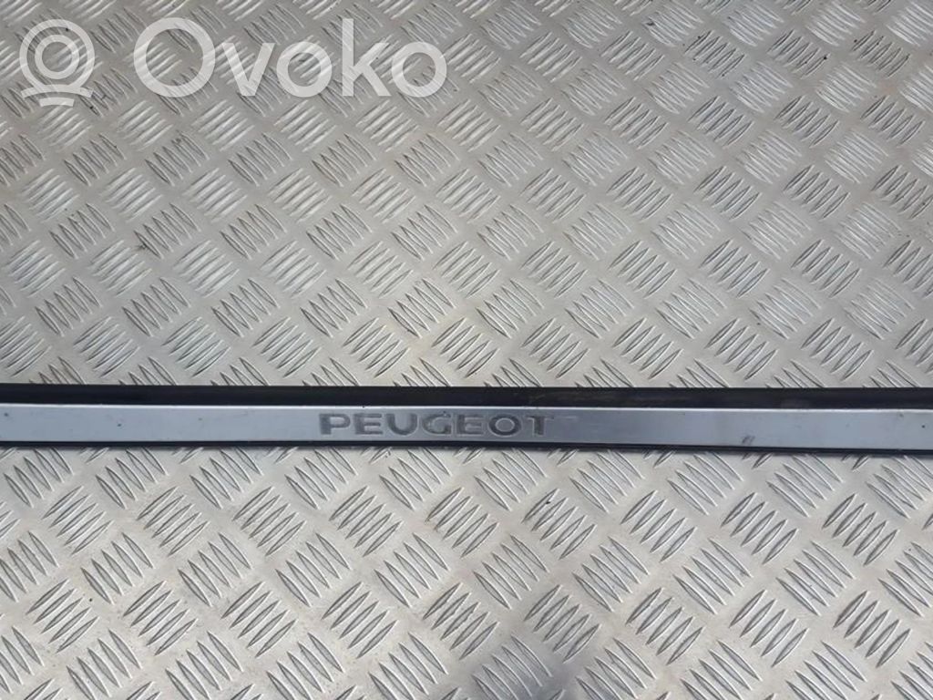 Peugeot 607 Capac prag față 