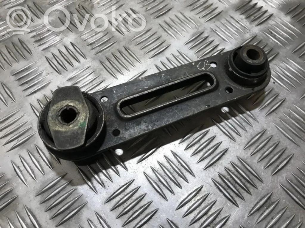 Renault Laguna II Engine mount bracket 