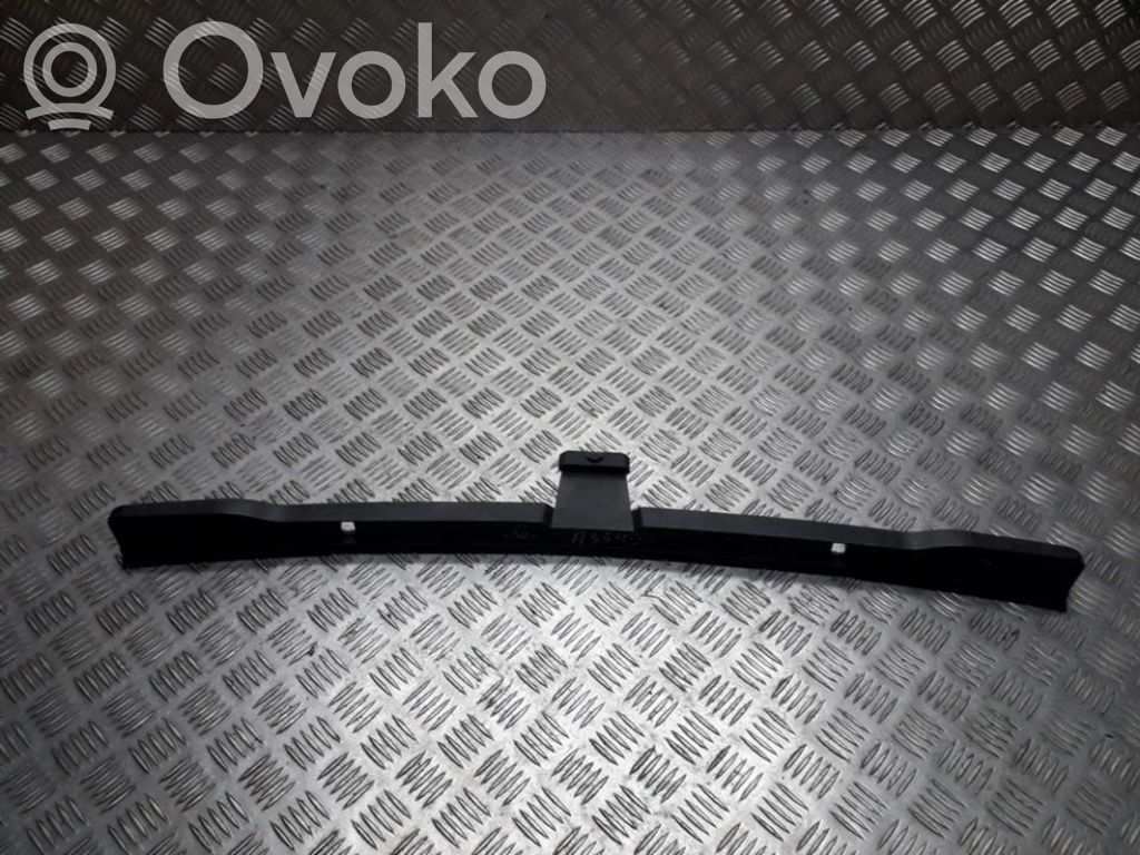 Volkswagen Golf V Uchwyt / Mocowanie zderzaka tylnego 