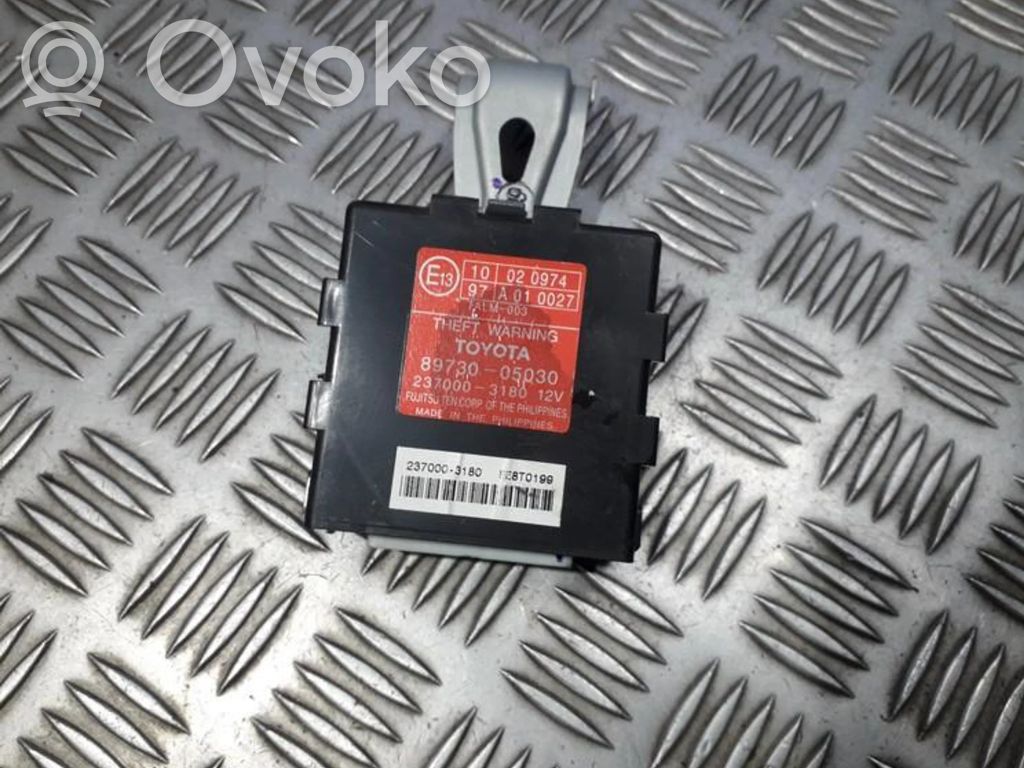 Toyota Avensis T250 Boîtier module alarme
