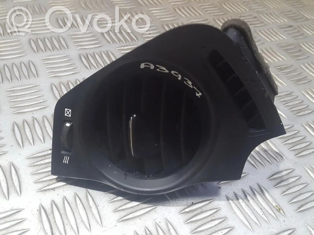 Lexus IS 220D-250-350 Copertura griglia di ventilazione laterale cruscotto