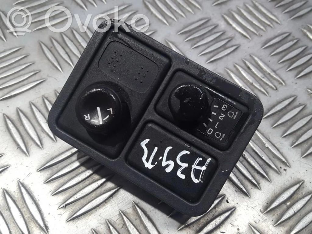 Nissan Almera N16 Interruptor del espejo lateral 