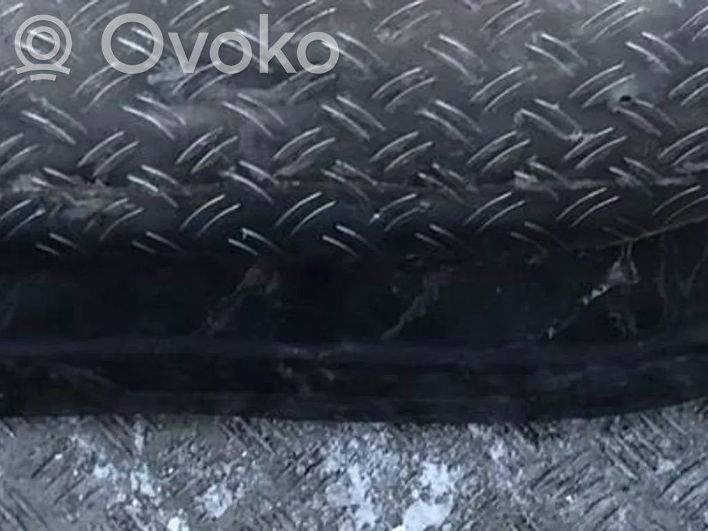BMW 5 E39 Ilmanoton letku 
