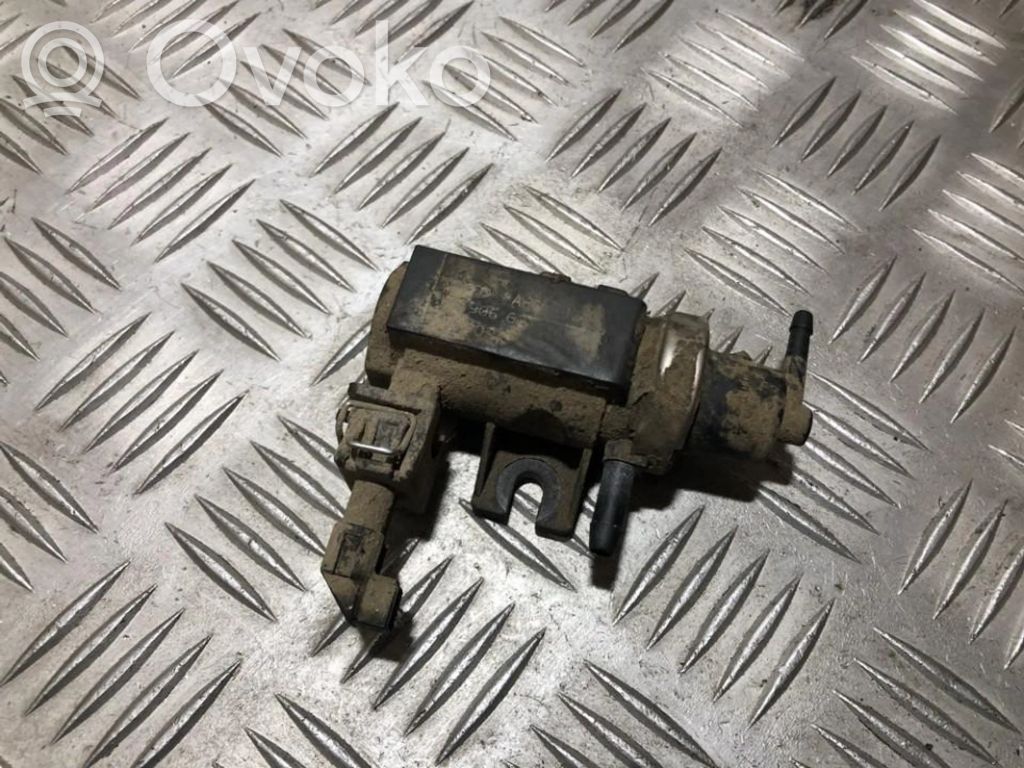 Volkswagen Golf IV Solenoid supapă turbosuflantă 