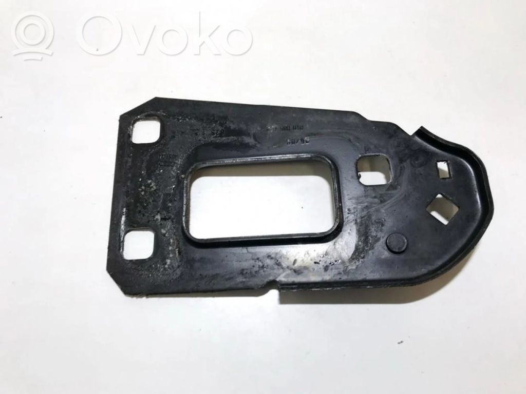 Etupuskurin kannake   8K0805499,2608,2608,8K0805499