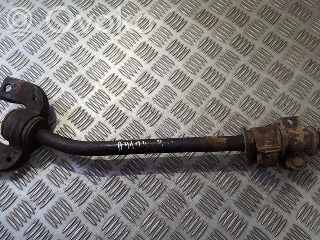 Front lower control arm/wishbone