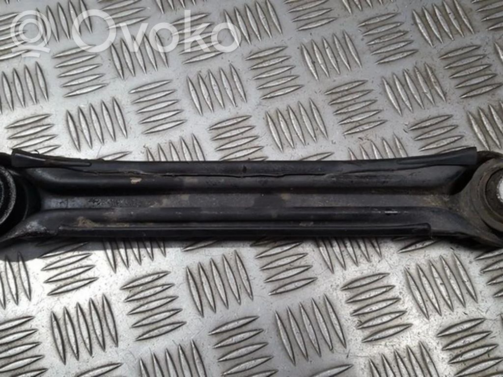 Mercedes-Benz C W203 Braccio di controllo sospensione posteriore superiore/braccio oscillante