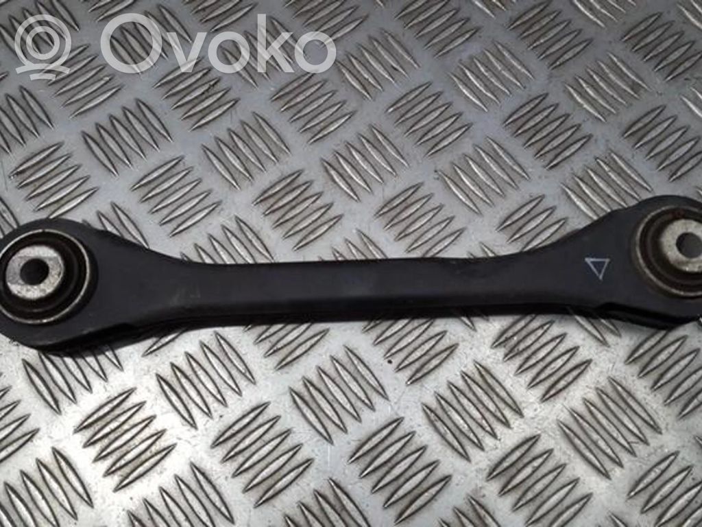 Audi A5 8T 8F Braccio di controllo sospensione posteriore superiore/braccio oscillante