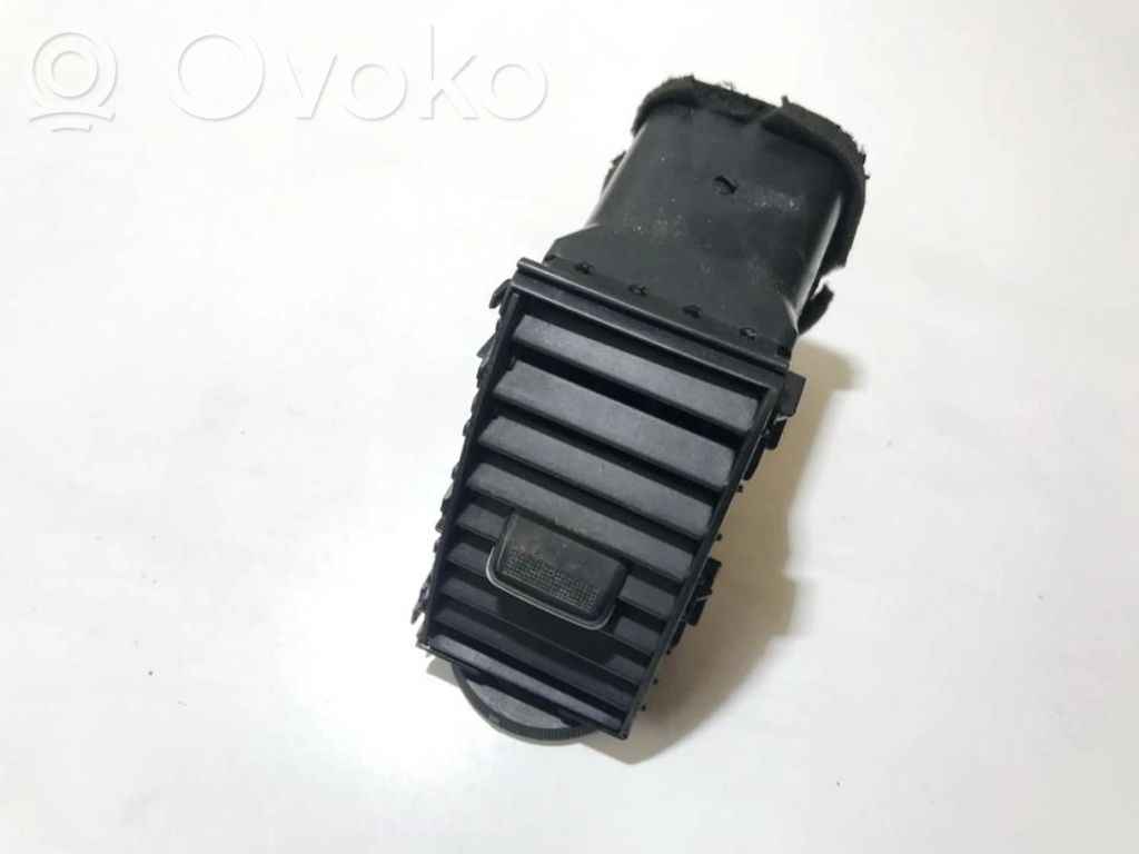 Toyota Prius (XW20) Griglia di ventilazione centrale cruscotto