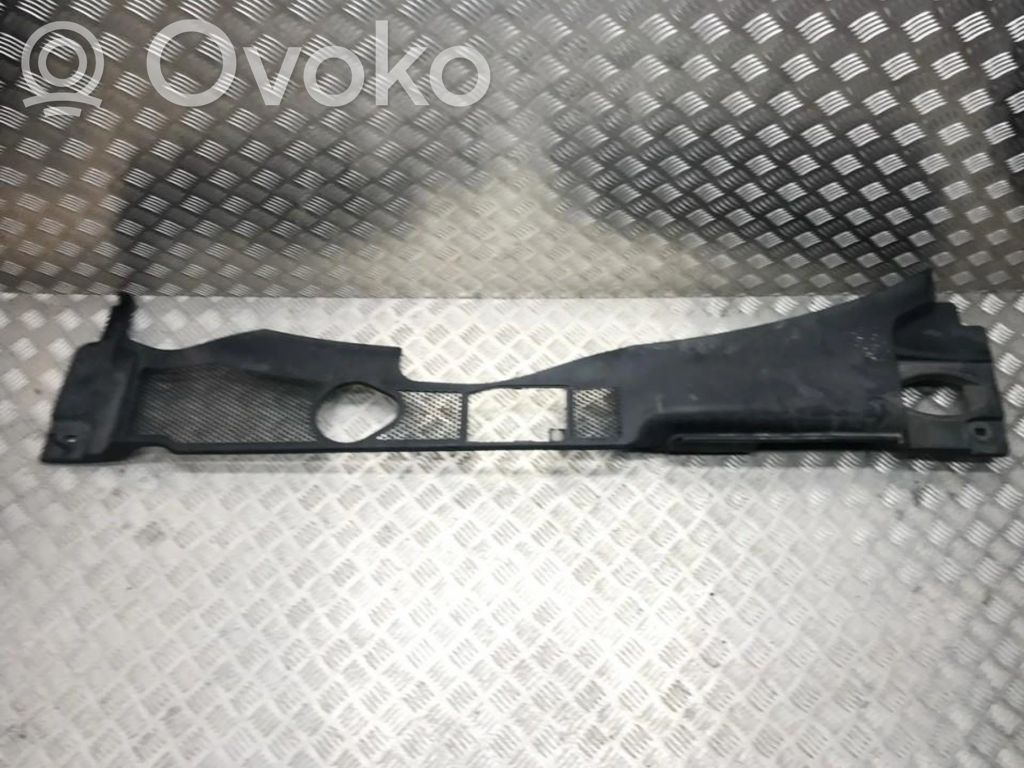 Audi A5 8T 8F Podszybie przednie 