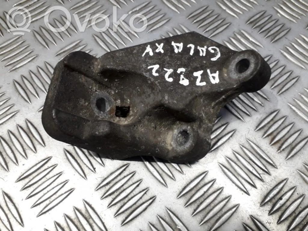 Łapa / Mocowanie silnika   08649262,08649262
