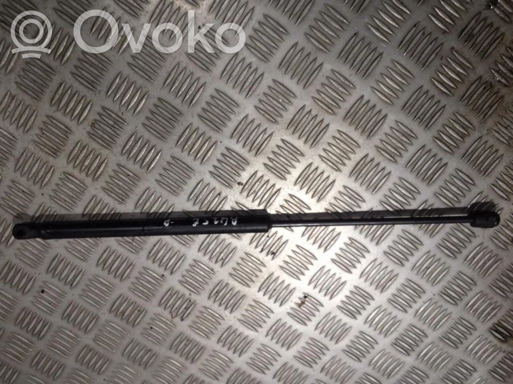 Fiat Stilo Siłownik maski przedniej 