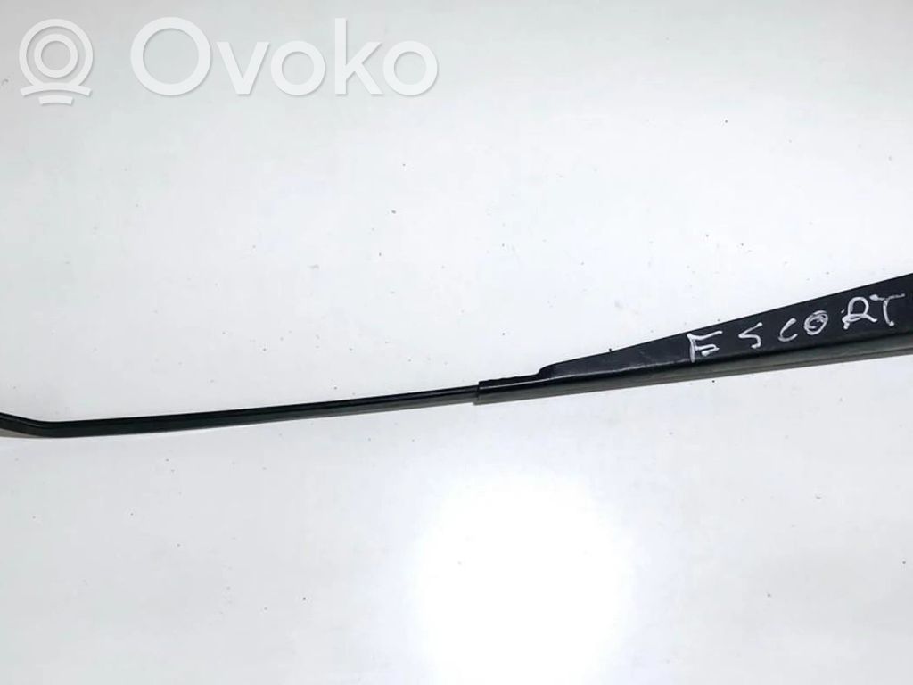 Ford Escort Ramię wycieraczki szyby przedniej / czołowej 