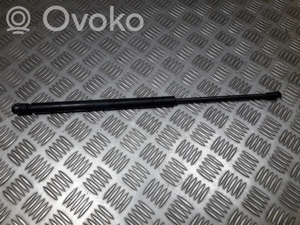 Toyota Corolla E120 E130 Ammortizzatore portellone posteriore/bagagliaio