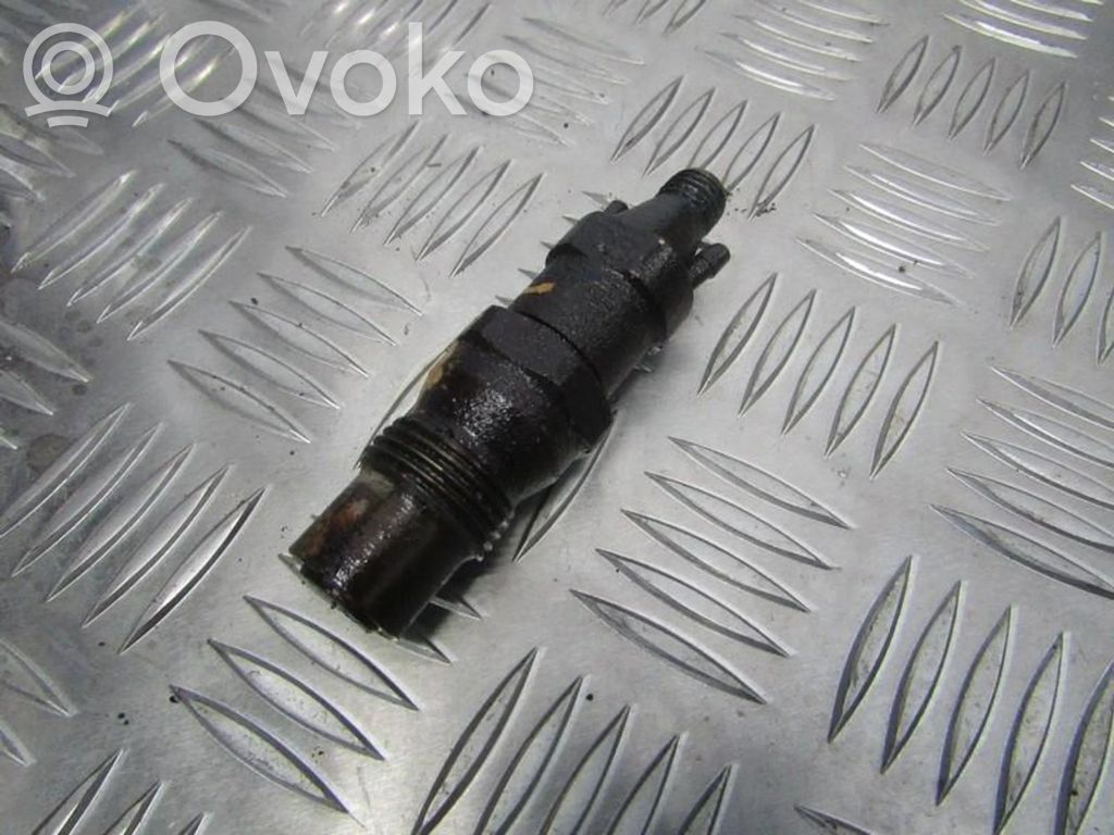Volkswagen Transporter - Caravelle T4 Injector combustibil 