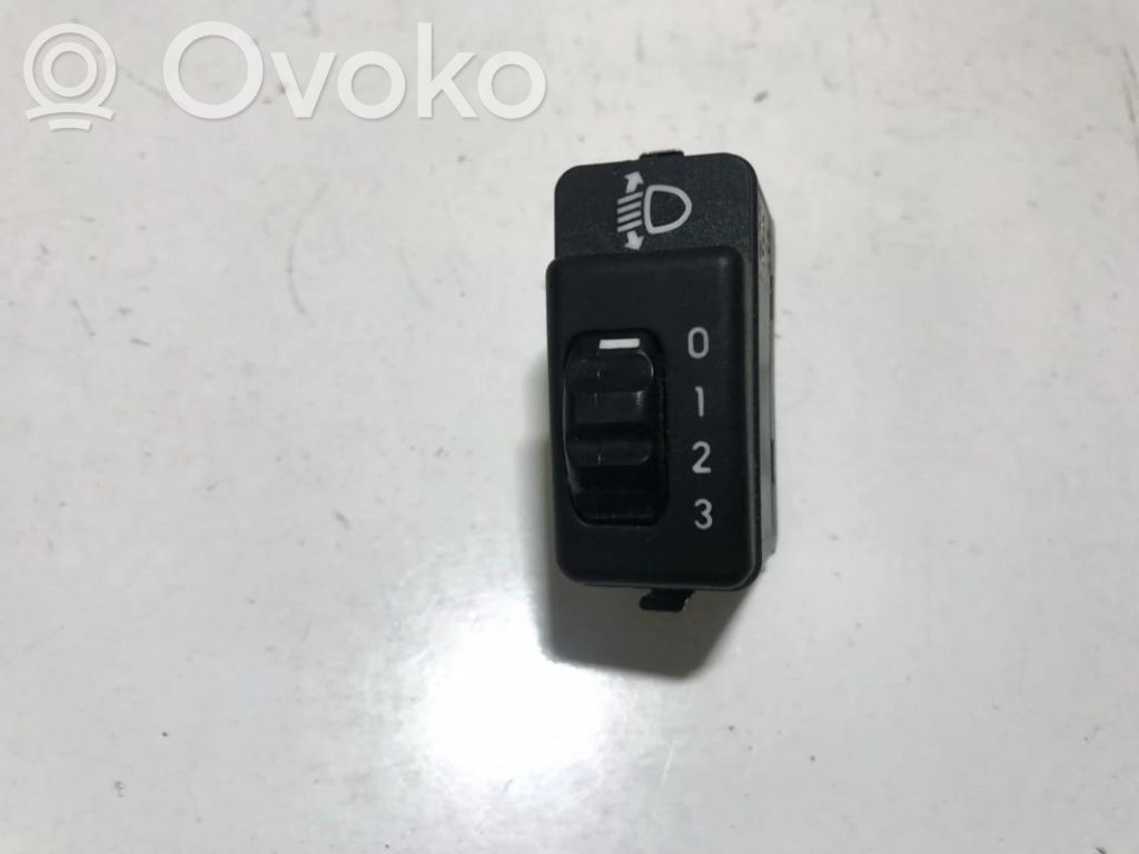 Headlight level height control switch   90337093,009204272,009204272,3518083E10,3518083E10,90337093