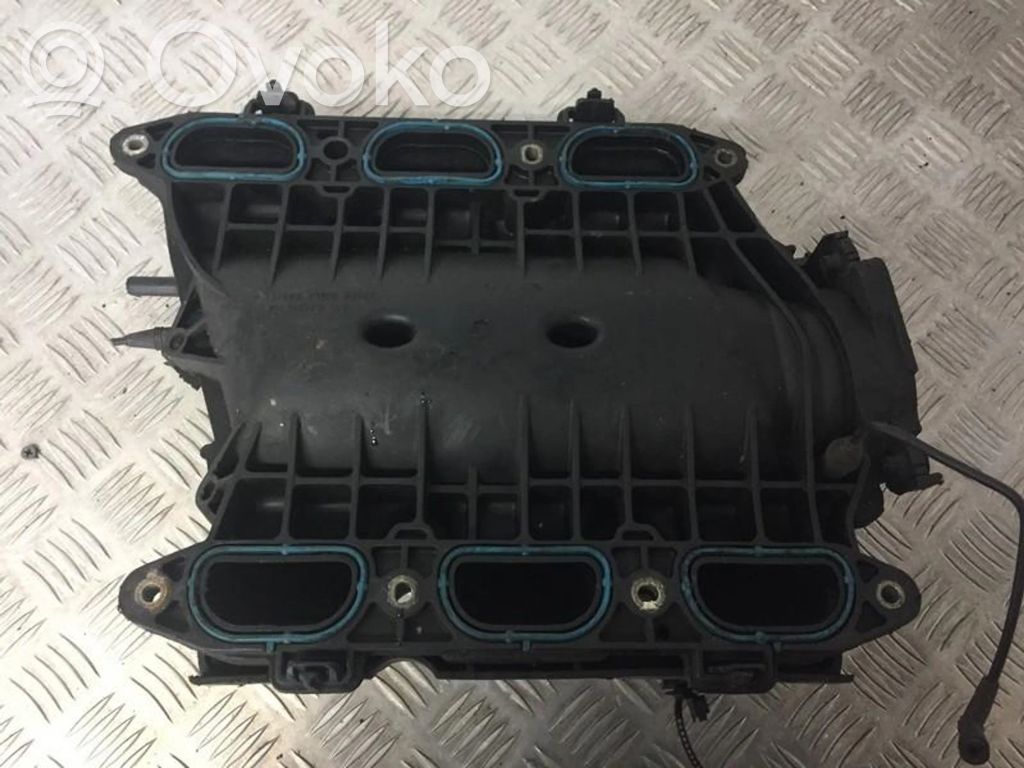Chrysler Voyager Intake manifold 