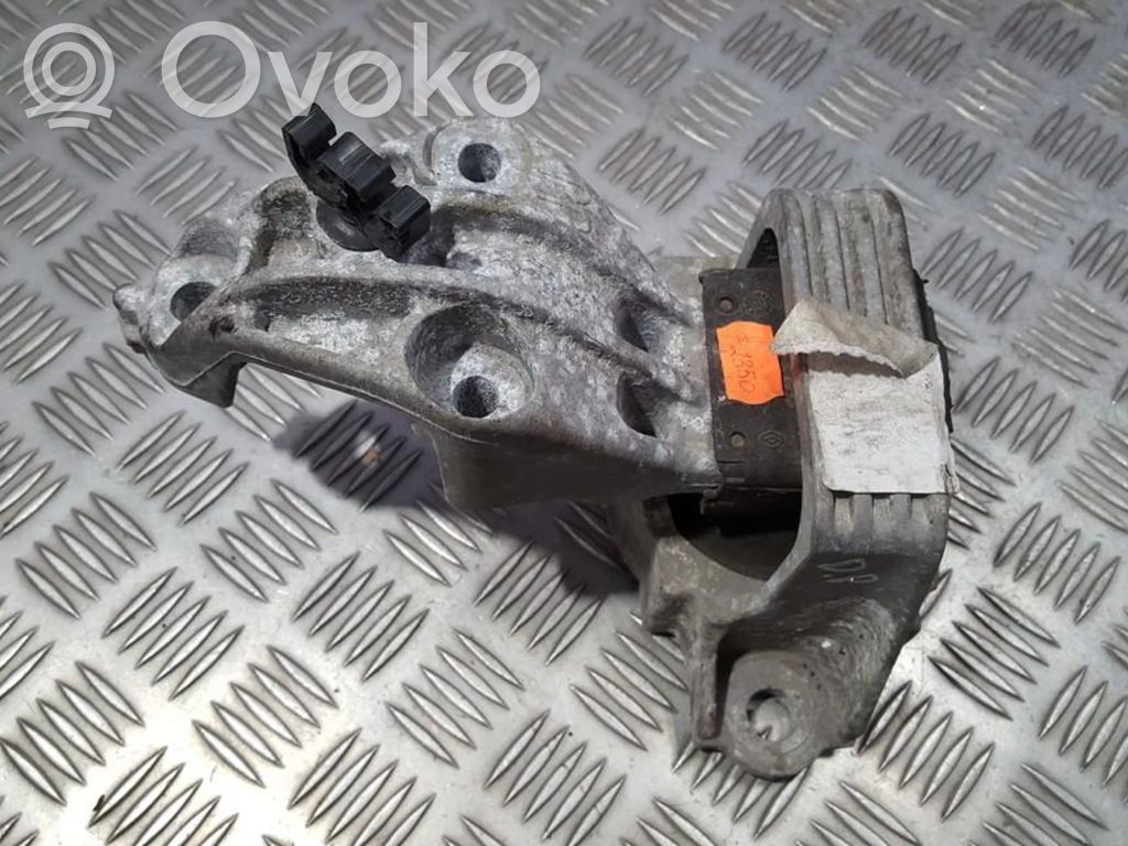 Renault Scenic II -  Grand scenic II Engine mount bracket 